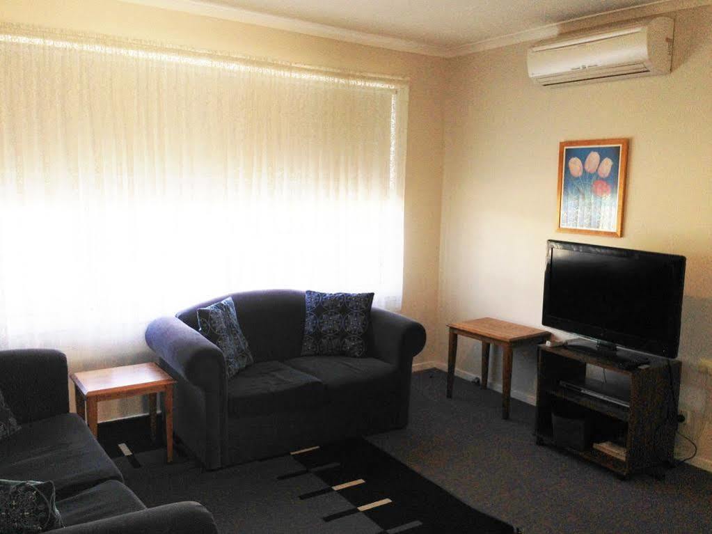 Lakes Jakaranda Holiday Units Lakes Entrance Exterior foto