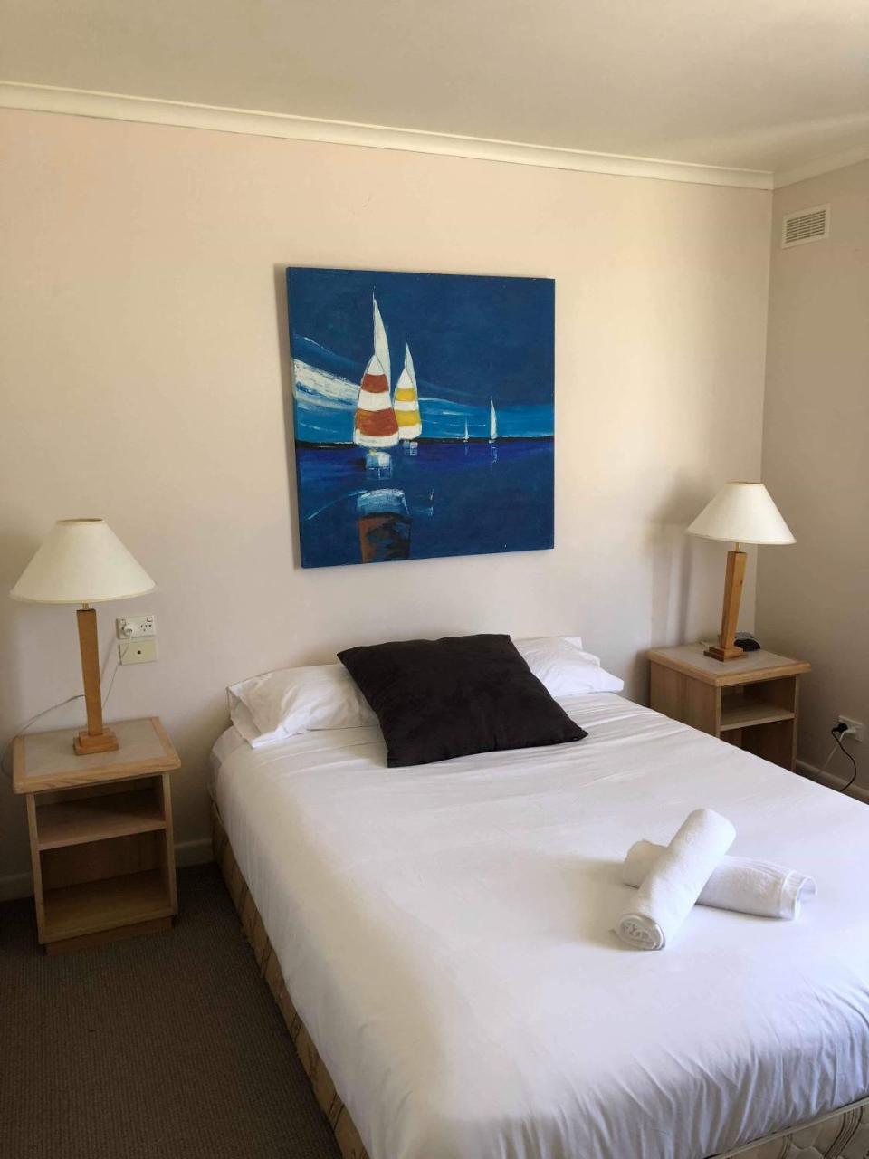 Lakes Jakaranda Holiday Units Lakes Entrance Exterior foto