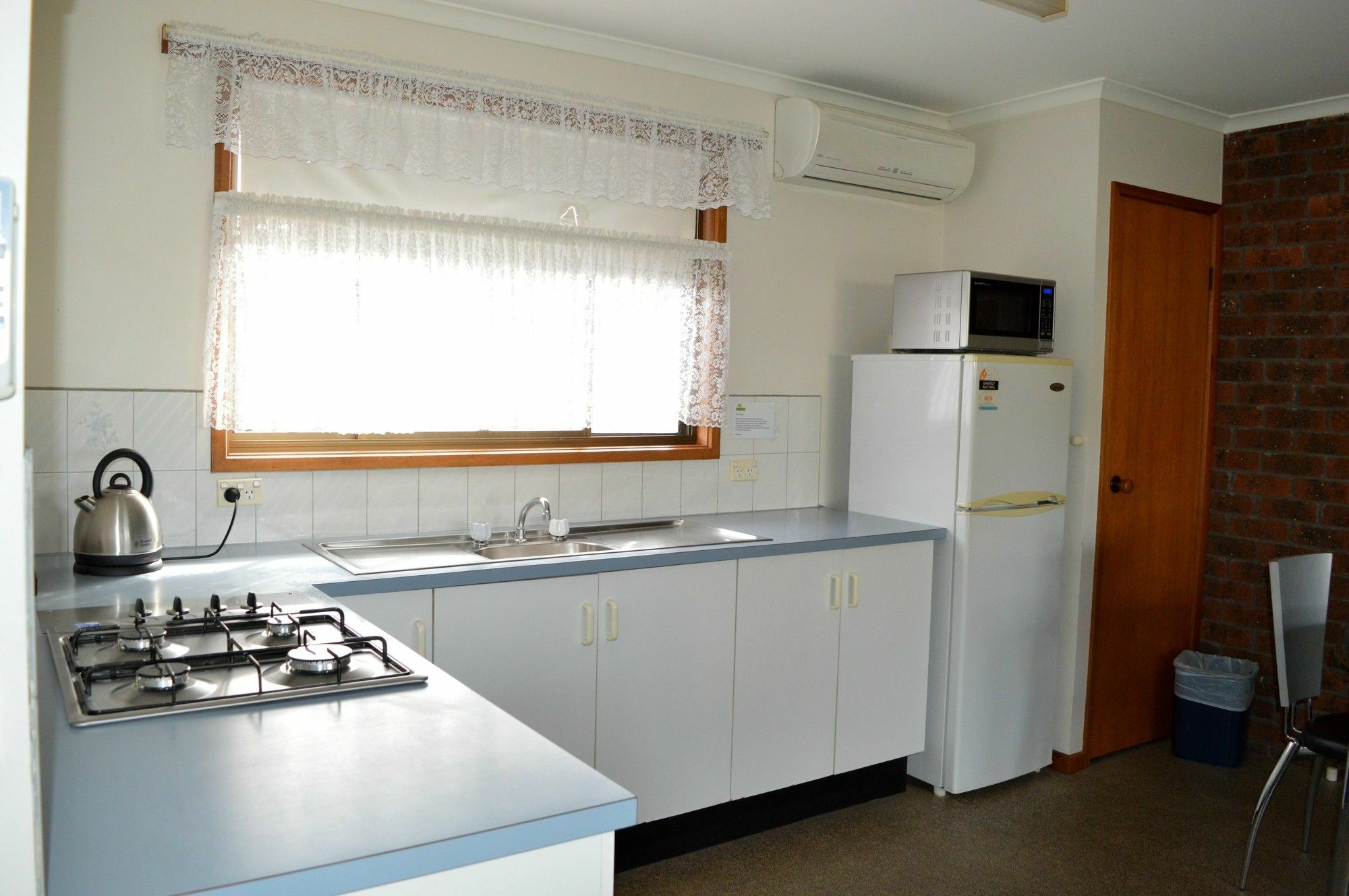 Lakes Jakaranda Holiday Units Lakes Entrance Exterior foto